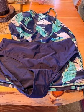 Navy Leaf-Print Women's Bikini Set